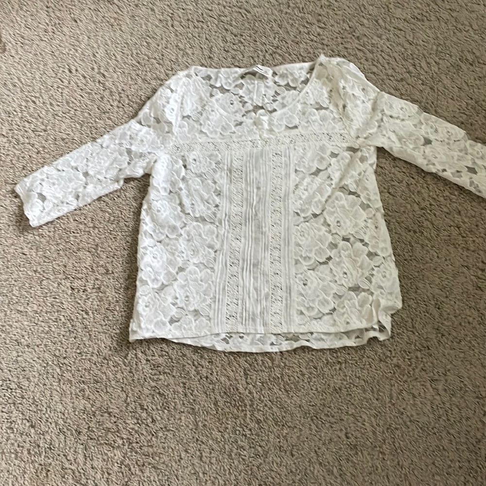 Beautiful Abercrombie lace top
